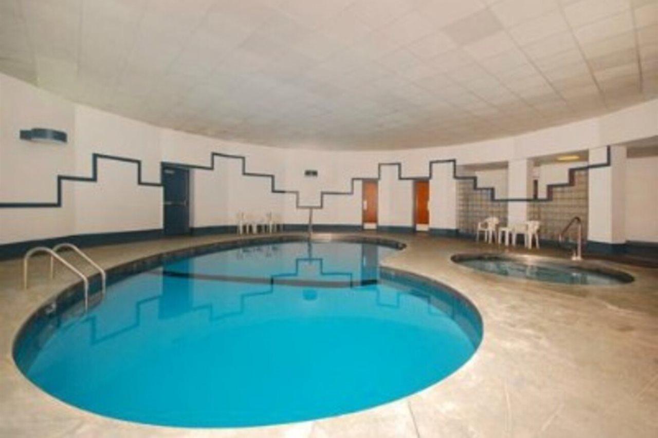 Rodeway Inn & Conference Center سيوكس سيتي المرافق الصورة