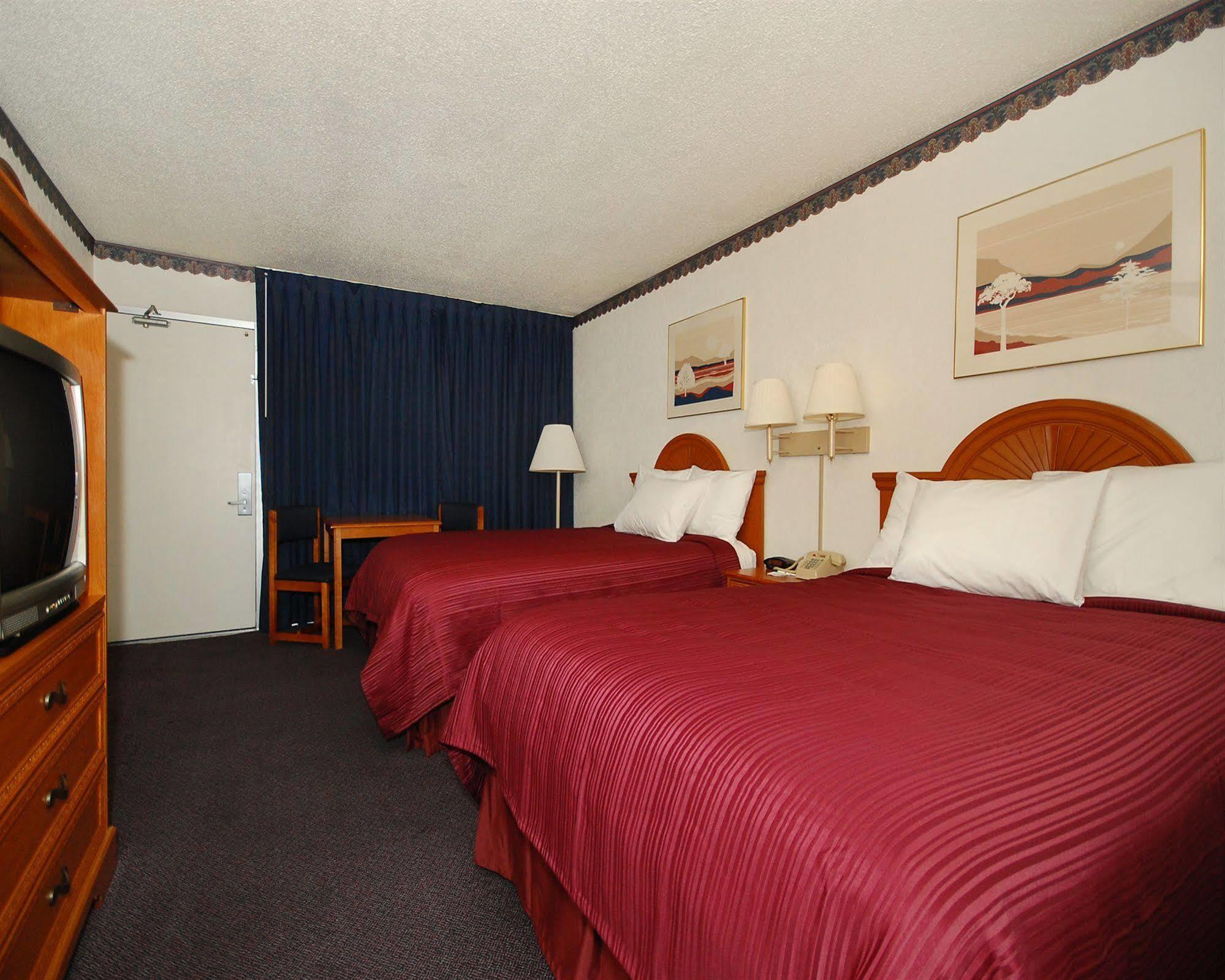 Rodeway Inn & Conference Center سيوكس سيتي الغرفة الصورة